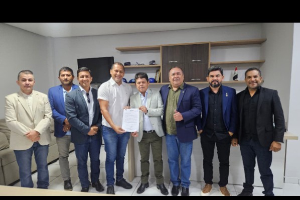 VISITA INSTITUCIONAL DO DIRETOR DA CAEMA À CÂMARA MUNICIPAL DE AÇAILÂNDIA