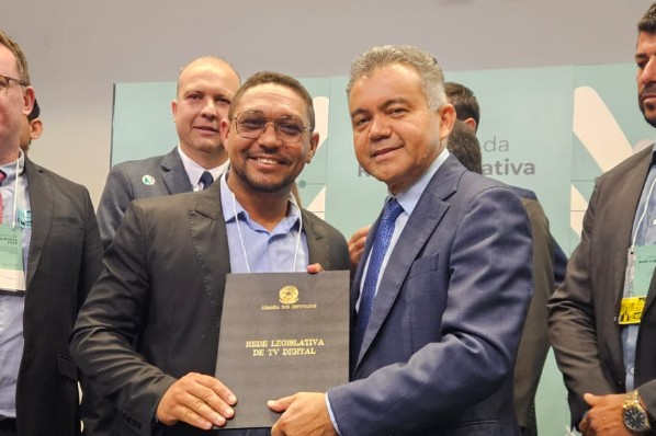 TV CÂMARA: UMA GRANDE CONQUISTA PARA A COMUNICAÇÃO PÚBLICA EM AÇAILÂNDIA