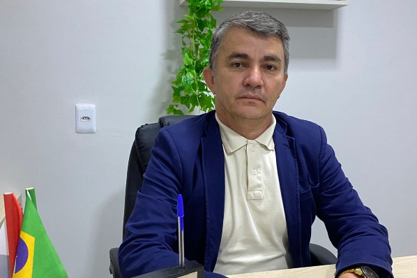 CÂMARA APROVA REQUERIMENTO PARA INSTALAÇÃO DE PLAYGROUND NA PRAÇA DA CAPELOZA