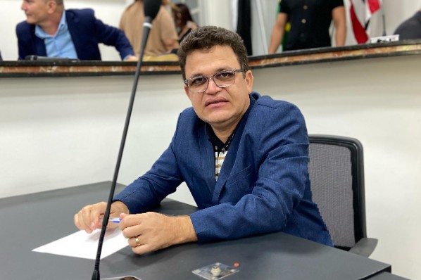 CÂMARA APROVA REQUERIMENTO PARA REFORMA DA QUADRA DA ESCOLA EDUARDO PEREIRA DUARTE