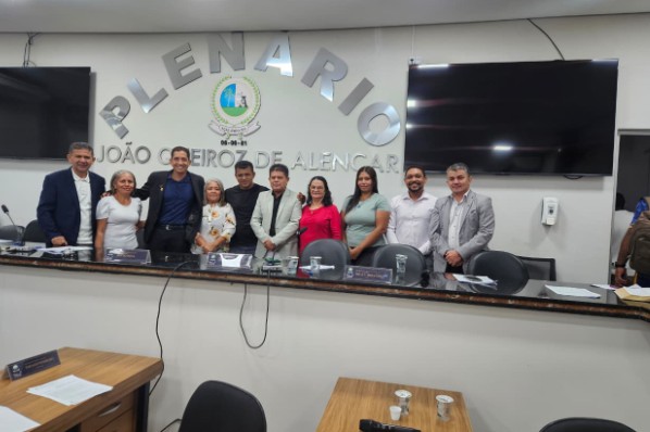 CÂMARA APROVA PROJETO QUE DECLARA UTILIDADE PÚBLICA ASSOCIAÇÃO DA VILA BOM JARDIM