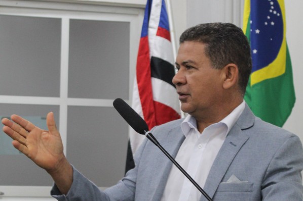 CÂMARA MUNICIPAL DE AÇAILÂNDIA APROVA REQUERIMENTO PARA PAVIMENTAÇÃO ASFÁLTICA NO JARDIM GLÓRIA...